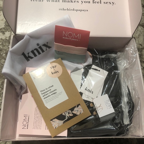 knix Pants - NWT The Birds Papaya X Knix Box